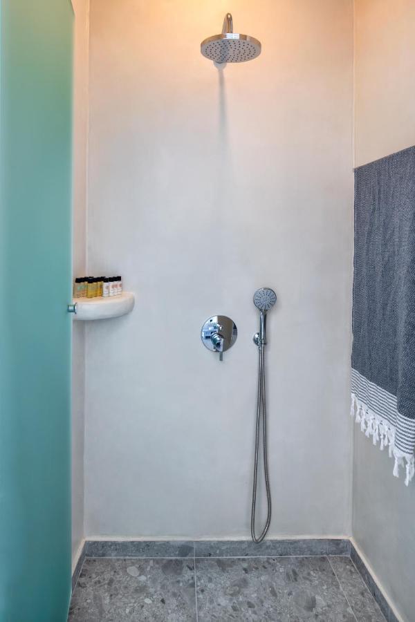 אימרוביגלי Seven Suites מראה חיצוני תמונה