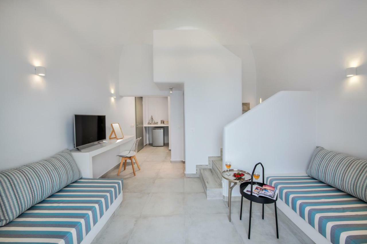 אימרוביגלי Seven Suites מראה חיצוני תמונה
